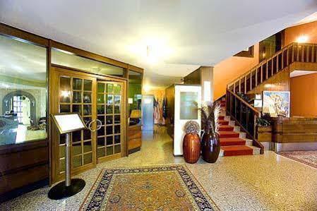 Hotel Ristorante Giordano Cavernago Exterior photo