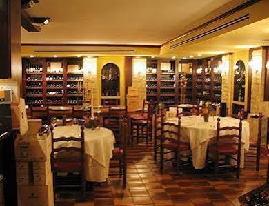Hotel Ristorante Giordano Cavernago Exterior photo